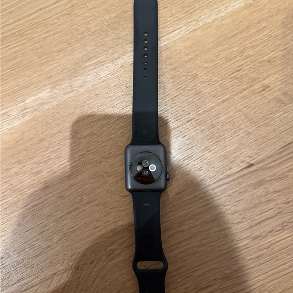 Apple Watch - Picture 2 of 2